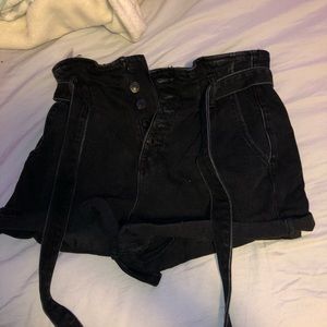 black American eagle mom shorts